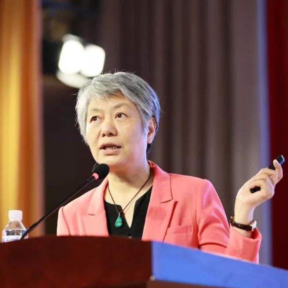 志言知更新:2019-05-02 07:08:54简介:【简介】李玫瑾,女,年出生,毕业